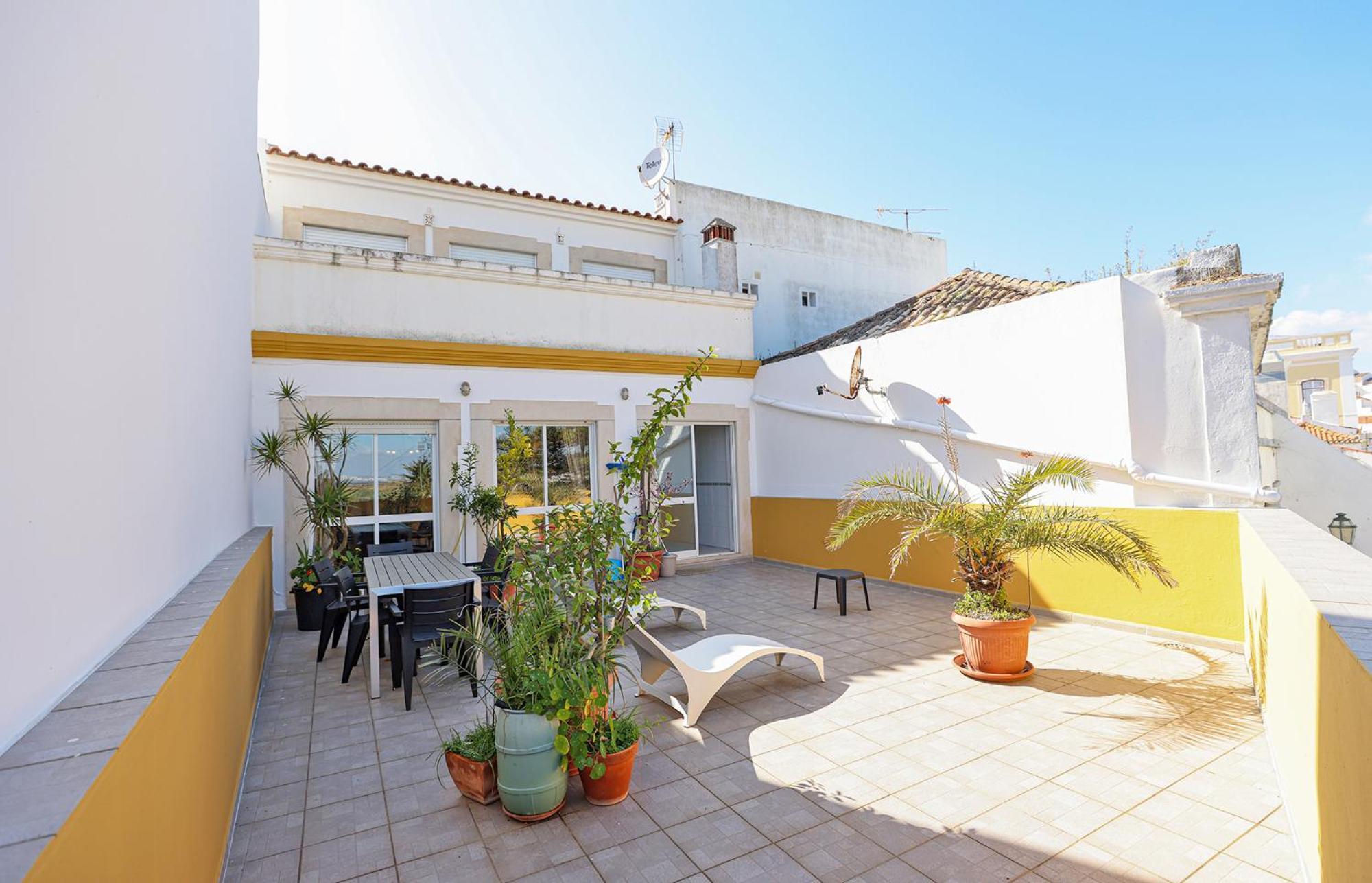 C25 - Town Center Apartment In לאגוּ‏ש מראה חיצוני תמונה