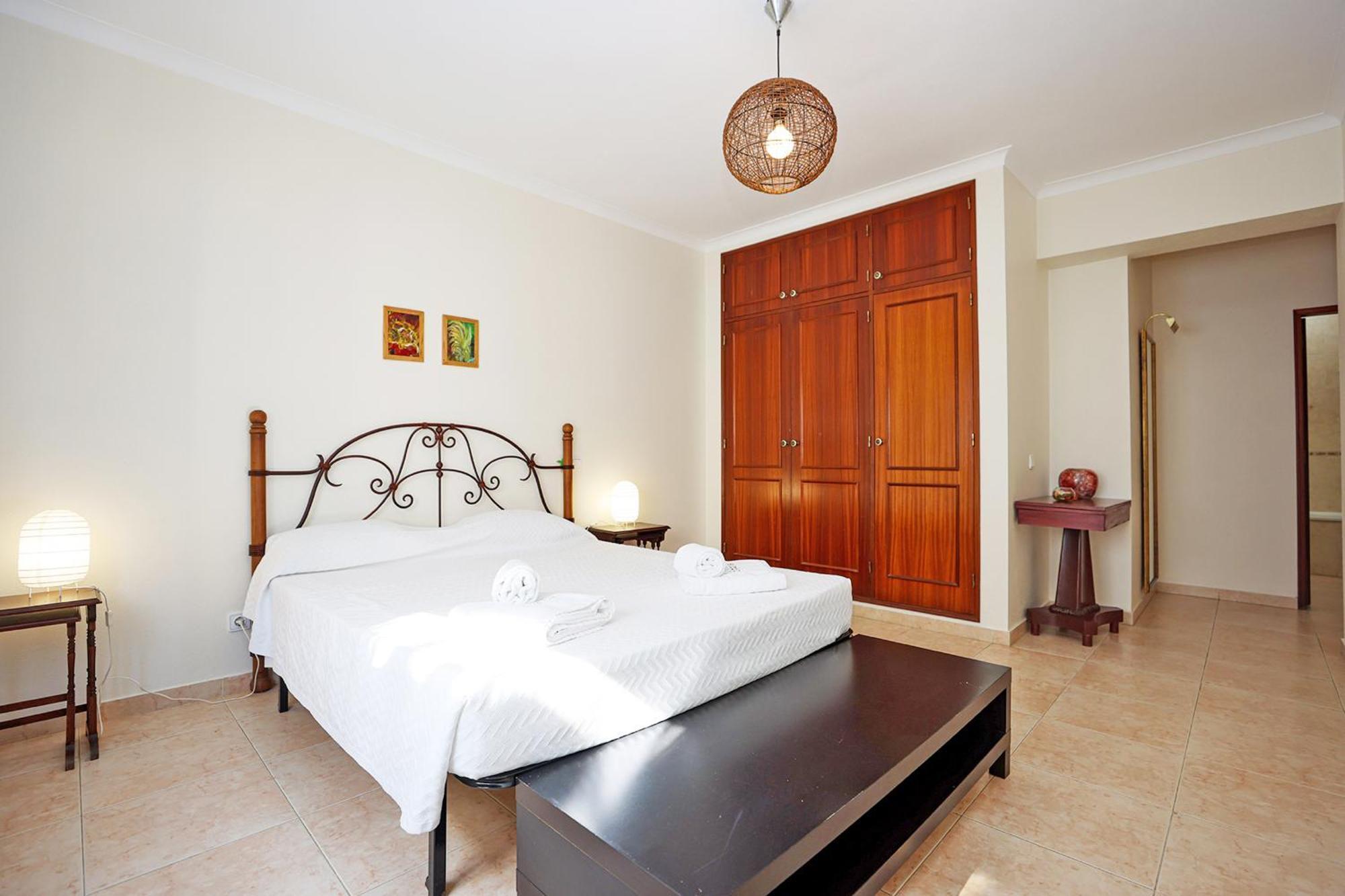 C25 - Town Center Apartment In לאגוּ‏ש מראה חיצוני תמונה
