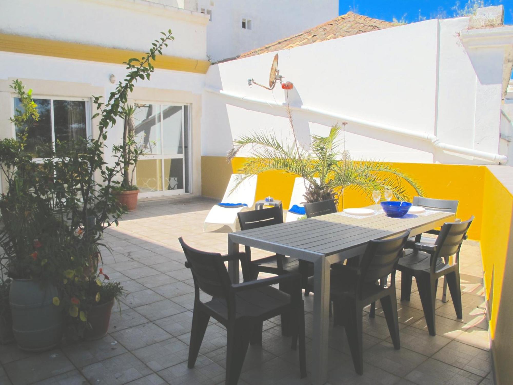 C25 - Town Center Apartment In לאגוּ‏ש מראה חיצוני תמונה